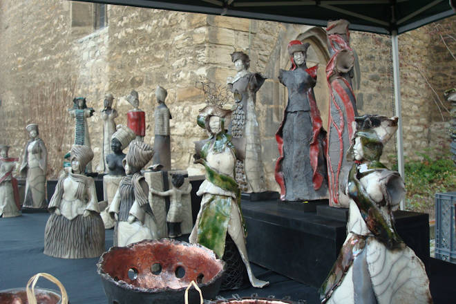 Impressionen vom Töpfer- und Kunsthandwerkermarkt am Dom (Merseburger Rabenmarkt)