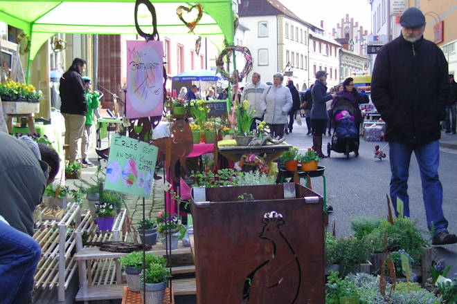 Impressionen vom Frühjahrsmarkt in Hammelburg