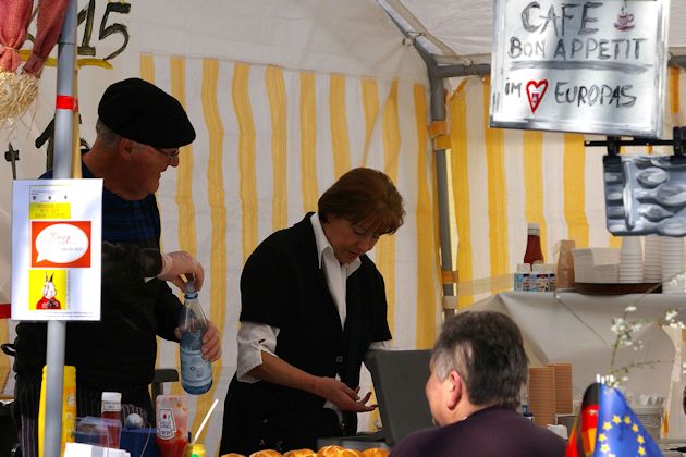 Impressionen vom Internationalen Ostermarkt in Wiesbaden-Bierstadt