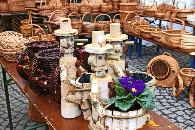 Impressionen vom Internationalen Ostermarkt in Wiesbaden-Bierstadt