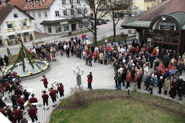 Impressionen vom Ostereiermarkt mit Osterbrunnenfest in Bad Wörishofen