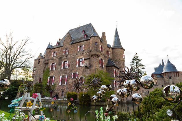Impressionen vom Ostermarkt auf Burg Satzvey in Mechernich