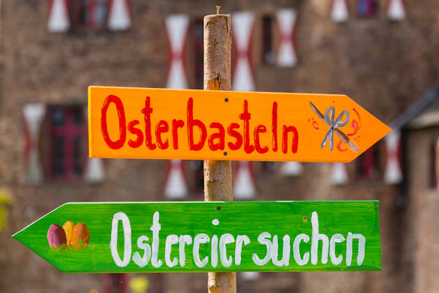 Impressionen vom Ostermarkt auf Burg Satzvey in Mechernich