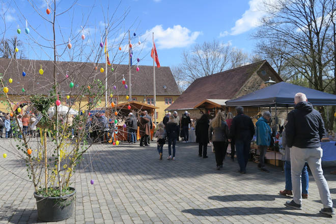 Impressionen vom Ostermarkt auf Schloss Gedern