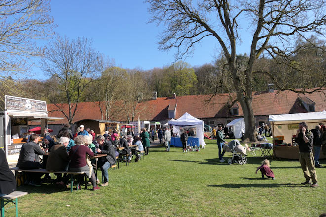 Impressionen vom Ostermarkt im Kloster Chorin